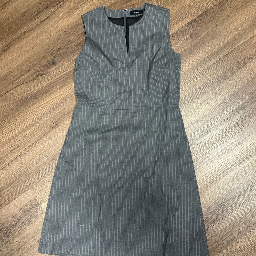Theory Elegant Gray Pinstripe Dress Size 6